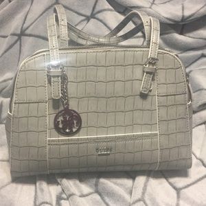 Guess Grey Shoulder handbag